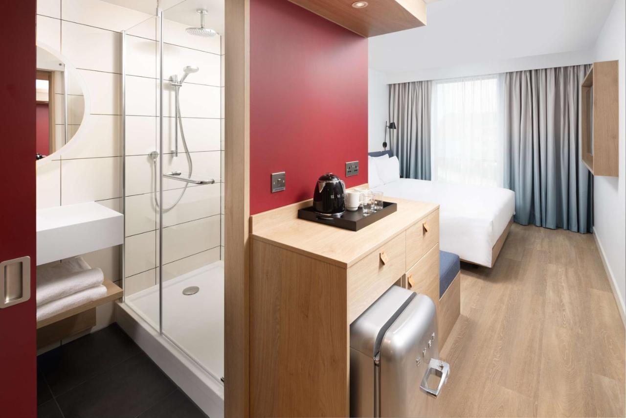 Hampton By Hilton Rochdale Hotel Exterior photo